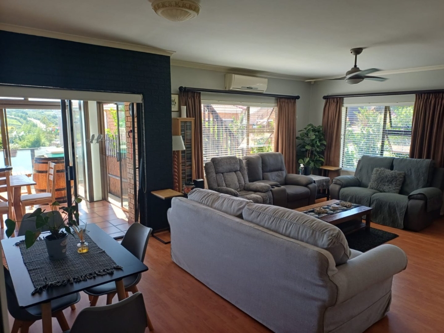 3 Bedroom Property for Sale in Rooi Rivier Rif Western Cape